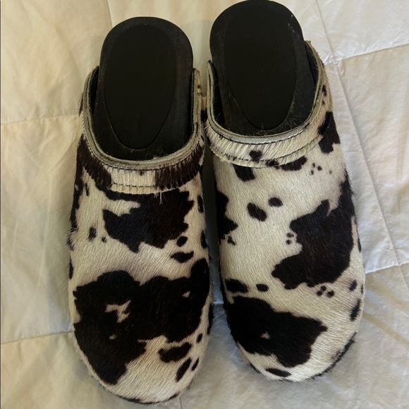 No. 6 Shoes - Cow Print Clogs - no 6 clogs